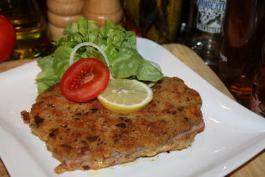 Gordon Bleu mit Schwarzwälder Schinkenspeck